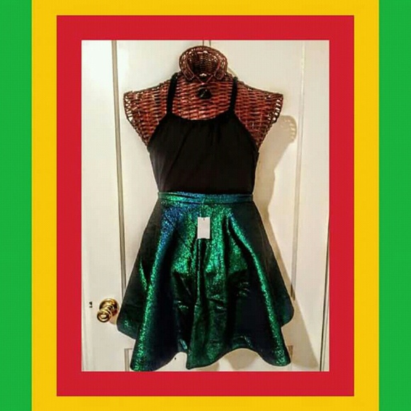 H&M Dresses & Skirts - MERMAIDS ARE REAL